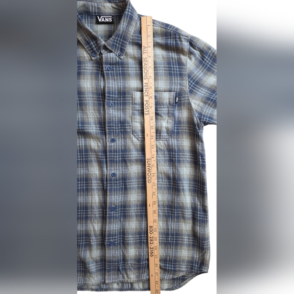 Vans Medium Blue Plaid Short Sleeve Button Down Skate Shirt - Picture 6 of 7